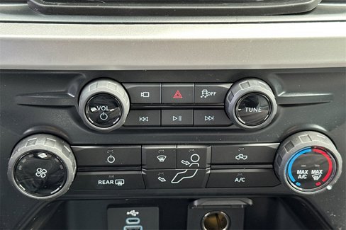 New 2025 Ford F250 XL w/ 360-Degree Camera Package image 16