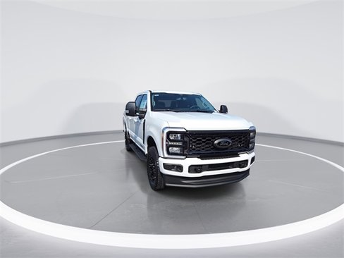 New 2026 Ford F250 XLT image 2