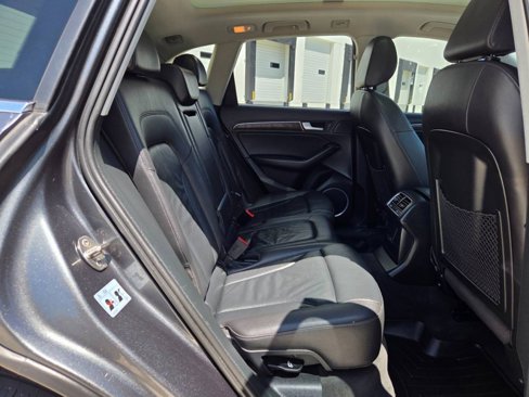 Used 2016 Audi Q5 2.0T Premium Plus w/ Technology Package image 15