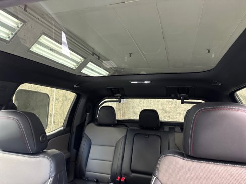 New 2026 Chevrolet Silverado EV Trail Boss w/ Premium Package image 3