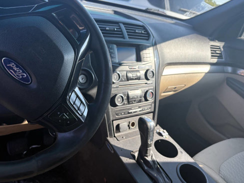 Used 2017 Ford Explorer FWD image 12