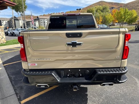 Used 2022 Chevrolet Silverado 1500 LT Trail Boss w/ LT Trail Boss Premium Package image 9