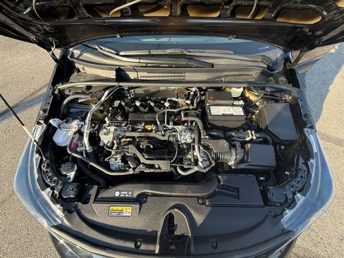 Used 2025 Toyota Corolla LE w/ LE Premium Package image 28