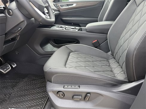 New 2025 Volkswagen Atlas SEL Premium R-Line image 19