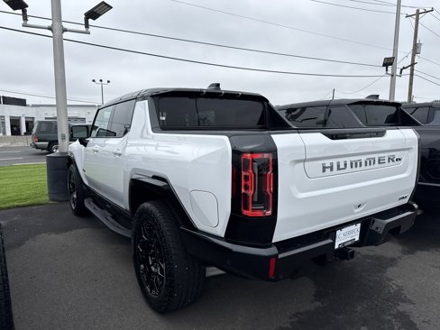 New 2026 GMC Hummer EV 4x4 Crew Cab image 6