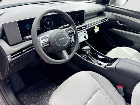 New 2025 Hyundai Santa Cruz SEL image 9