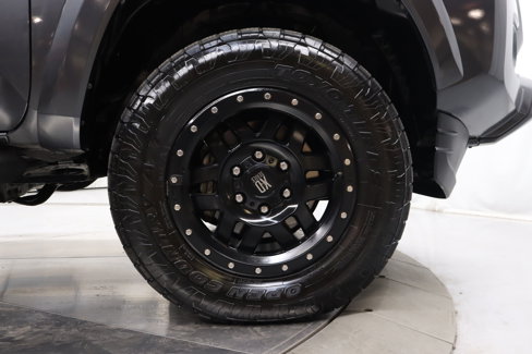 Used 2019 Toyota Tacoma SR5 image 29