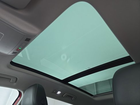 Certified 2023 Volkswagen Taos SEL image 29