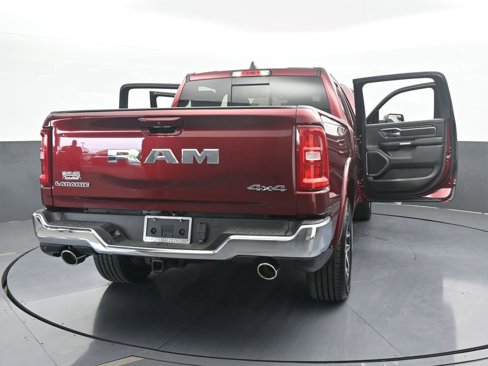 Used 2025 RAM 1500 Laramie image 75