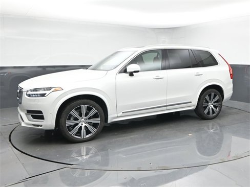 Used 2024 Volvo XC90 B6 Plus w/ Protection Package Premier image 4