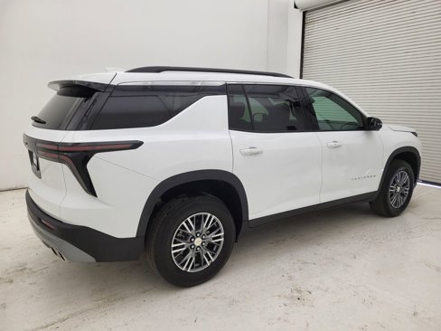 Certified 2025 Chevrolet Traverse LT image 13