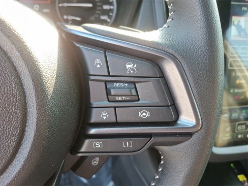 Certified 2025 Subaru Forester Limited image 23