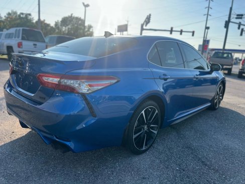 Used 2019 Toyota Camry XSE image 8