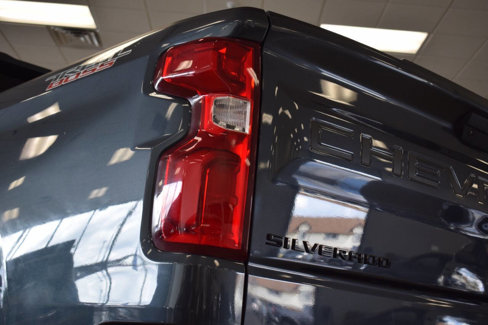 Used 2021 Chevrolet Silverado 1500 LT Trail Boss w/ Bed Protection Package image 69