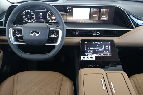 New 2025 INFINITI QX80 Luxe image 19