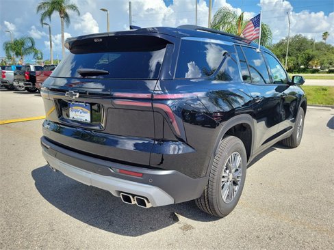 New 2026 Chevrolet Traverse LT w/ Enhanced Driving Package image 2