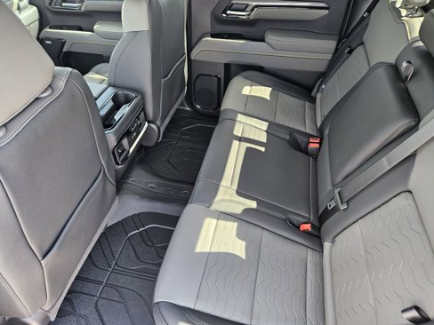 New 2026 Chevrolet Silverado 1500 ZR2 image 28
