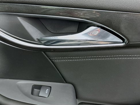 Used 2025 Buick Envision Preferred image 29