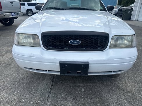 Used 2011 Ford Crown Victoria Police Interceptor image 8