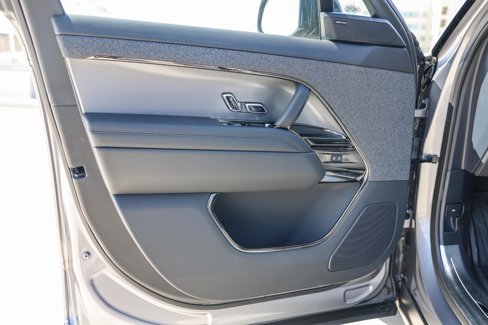 New 2025 Land Rover Range Rover Sport SE image 23