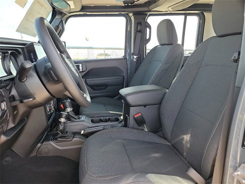 New 2025 Jeep Gladiator Sport image 12