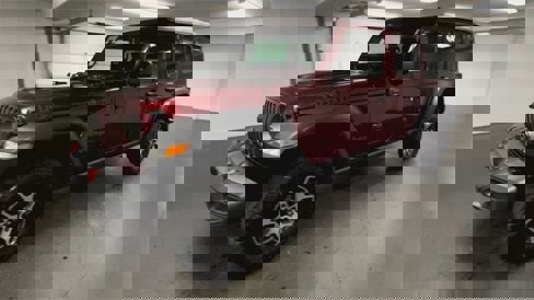 Used 2022 Jeep Wrangler Unlimited Rubicon w/ Cold Weather Group image 4