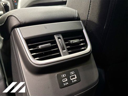 Certified 2025 Subaru Outback Premium image 27