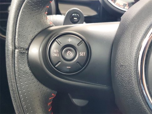 Used 2019 MINI Cooper S w/ Signature Upholstery Package image 17