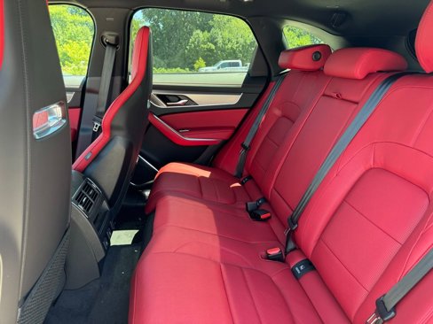 New 2025 Jaguar F-PACE R-Dynamic S image 15