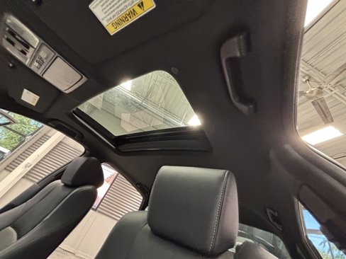 Used 2022 Honda Accord Sport image 9