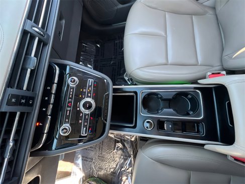 Used 2021 Lincoln Corsair AWD image 27