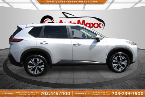 Used 2022 Nissan Rogue SV image 4