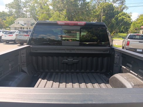 New 2026 Chevrolet Silverado 1500 ZR2 image 19