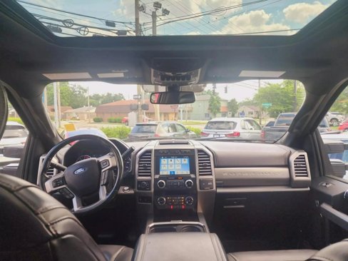 Used 2019 Ford F250 Platinum w/ Platinum Ultimate Package image 25