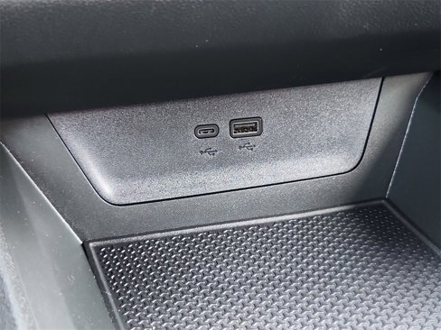 New 2026 Chevrolet Equinox LT w/ Convenience Package II image 24
