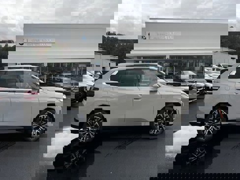 New 2026 BMW X3 xDrive30 w/ Premium Package image 9