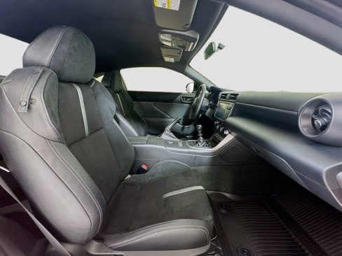 Used 2023 Toyota GR86 Premium image 24
