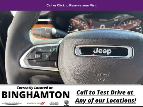 Used 2024 Jeep Compass Limited image 12