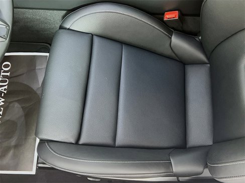 Certified 2025 Porsche 911 Carrera image 22