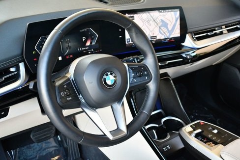 Used 2023 BMW X1 xDrive28i w/ Convenience Package image 12
