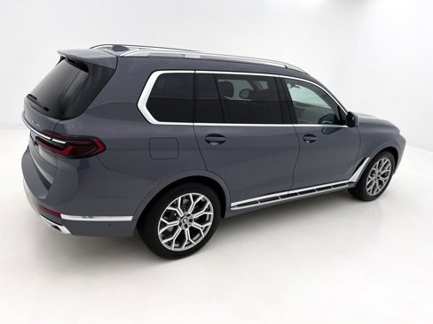 New 2026 BMW X7 xDrive40i image 4