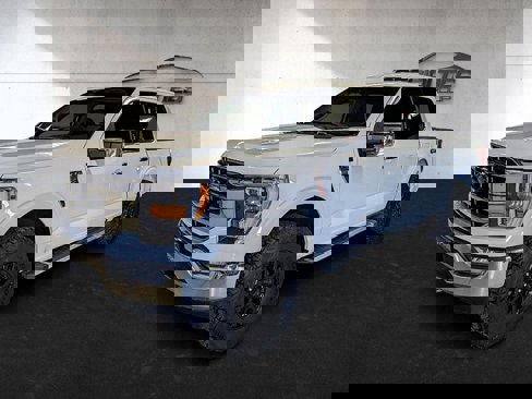 Used 2023 Ford F150 Lariat image 5