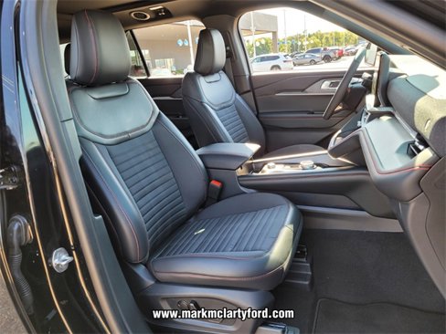 New 2025 Ford Explorer ST-Line w/ Premium Package image 9