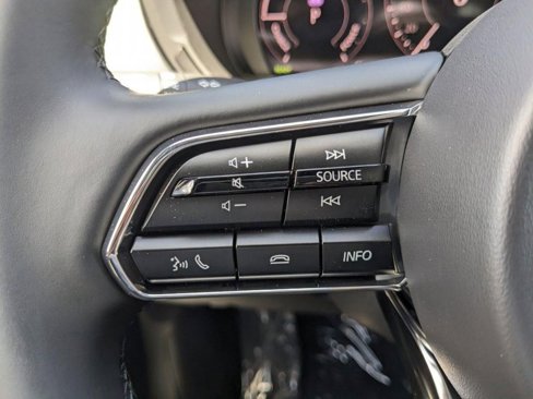 New 2025 MAZDA CX-70 Plug-In Hybrid w/ Premium Plus image 32