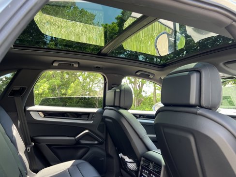 New 2025 Porsche Cayenne image 22