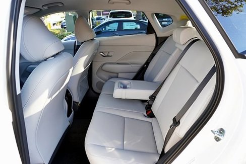 New 2026 Hyundai Kona SEL Premium image 19