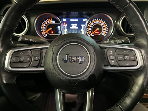 Certified 2021 Jeep Wrangler Unlimited Sahara image 23