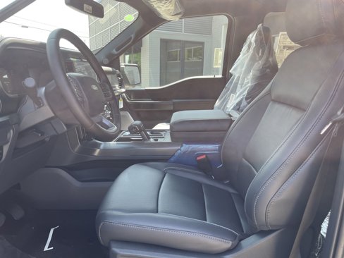 New 2025 Ford F150 Lariat image 10