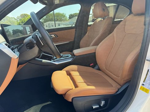 Used 2023 BMW 330i Sedan w/ Driving Assistance Package image 23