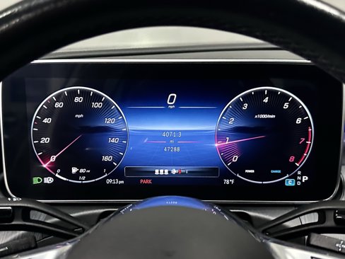 Used 2023 Mercedes-Benz C 300 Sedan image 26